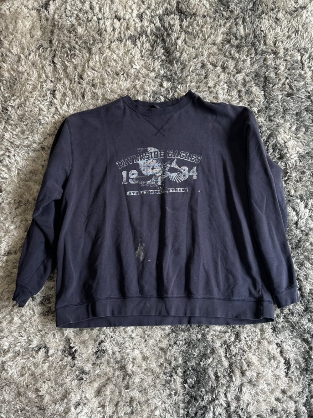 Vintage Men S Xl Stained Riverside Eagles Athletic Long Sleeve Sz XL